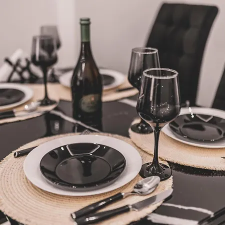 Appartement Kartell Luxury Center
